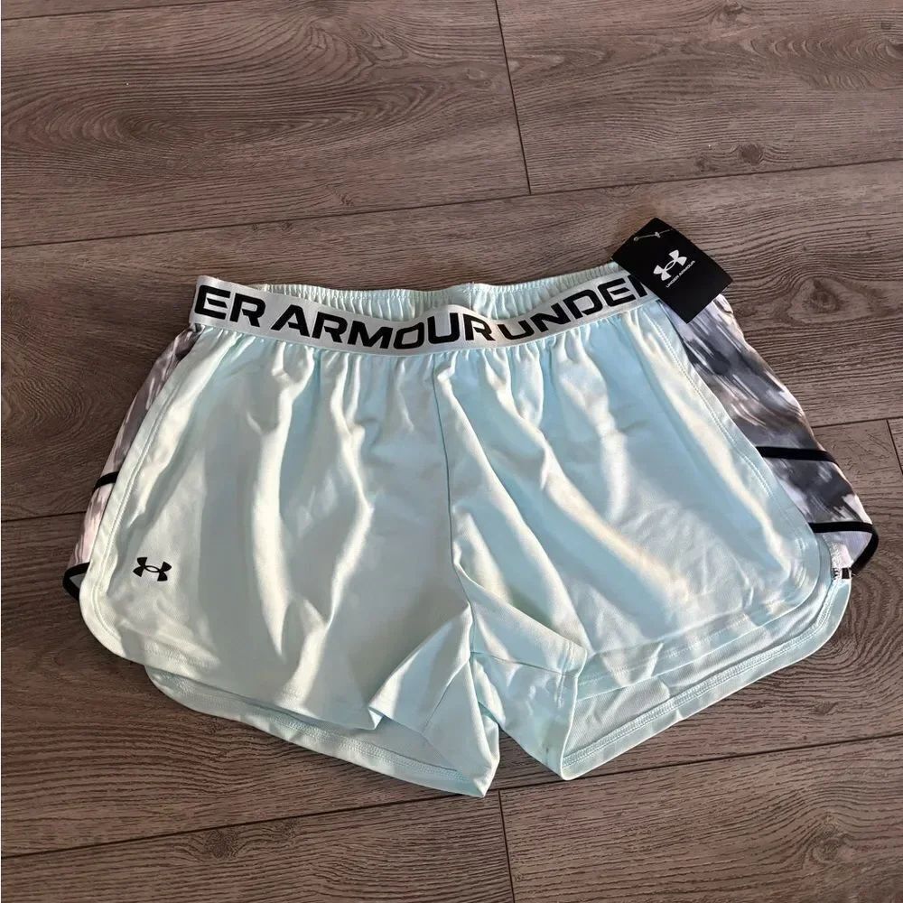 Under armour play up print shorts.